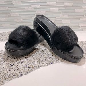 Donald Pliner FURFI Sandal